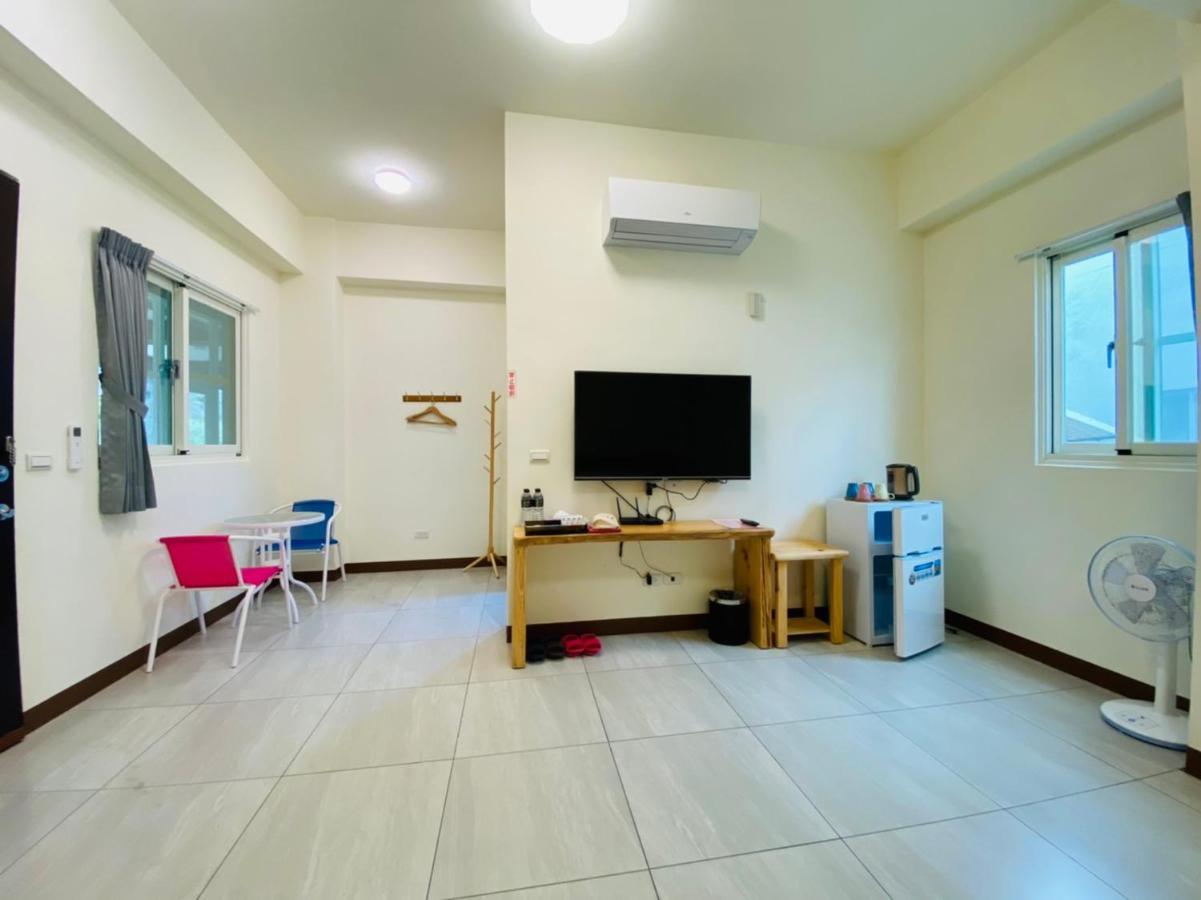 Appartement Taitung Crabs House à Chenggong Extérieur photo
