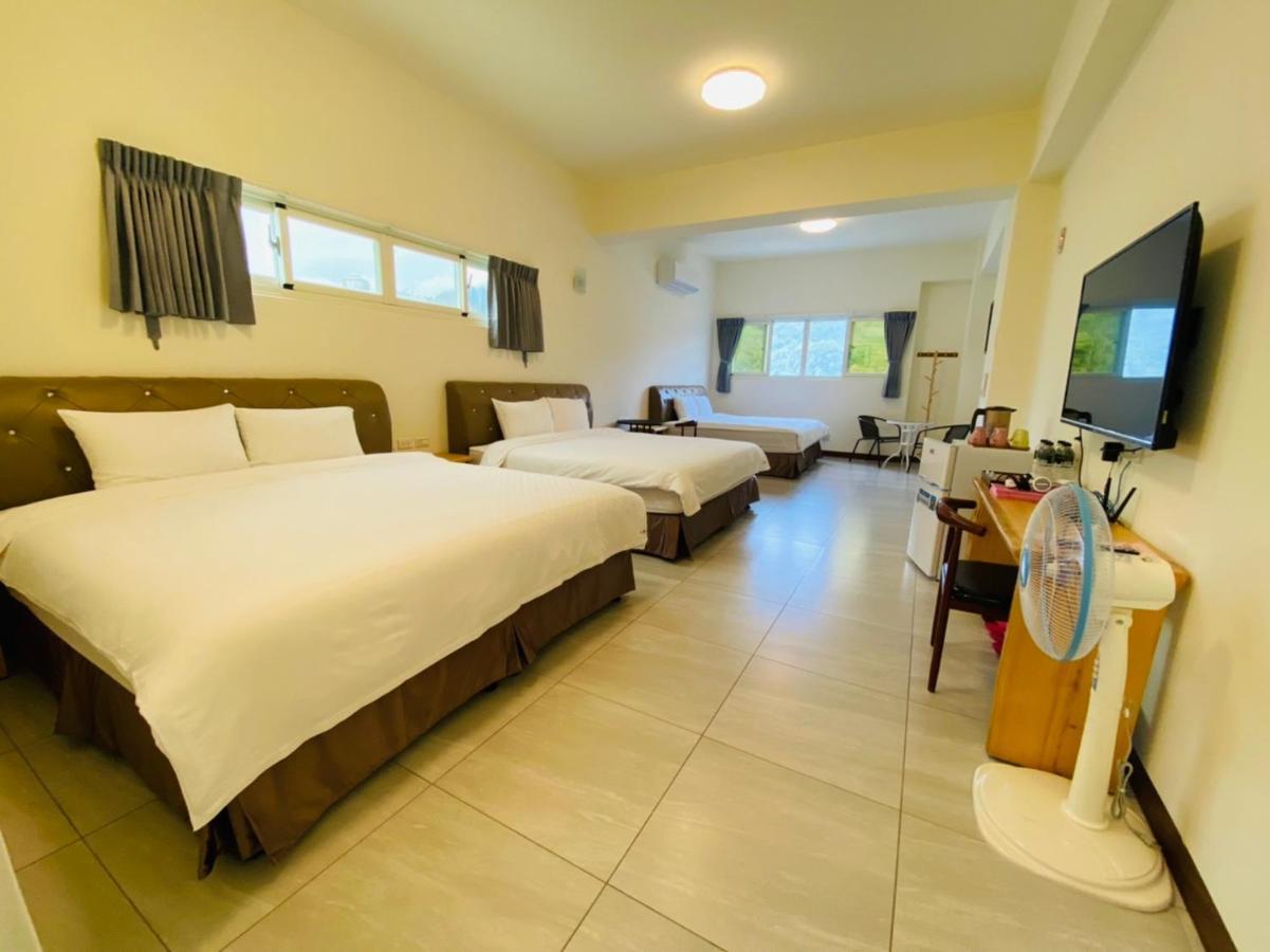Appartement Taitung Crabs House à Chenggong Extérieur photo